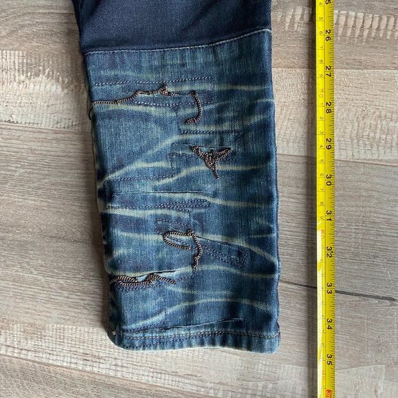 Diesel Women's Slim Mid-Ankle Jeans Size 28 Premium - Picture 2 of 9